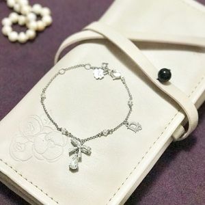 Christian Dior CD cute crystal bow lucky bracelet